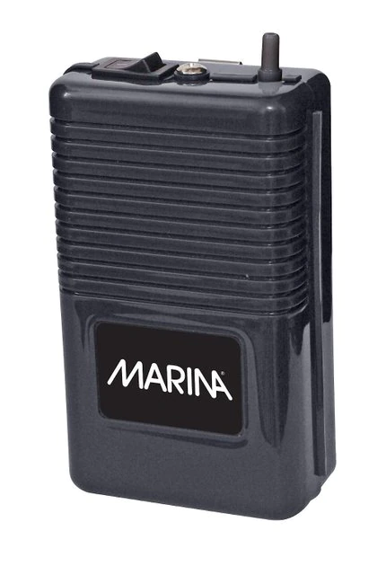 Marina Battery-Operated Air Pump for Aquariums 2 Marina Battery-Operated Air Pump for Aquariums - Image 2